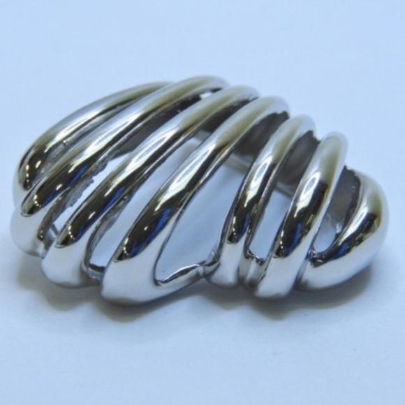 Huge Solid 12K Open Heart Pendant - Picture 3 of 6